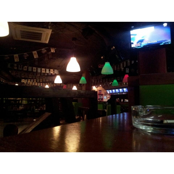 Ресторанный сервис бронирования столиков menu-rest.com - Интерьер ресторана "БирХаус"