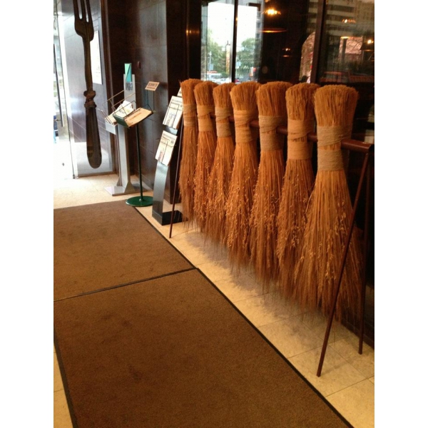 Ресторанный сервис бронирования столиков menu-rest.com - Интерьер ресторана "Бизон"