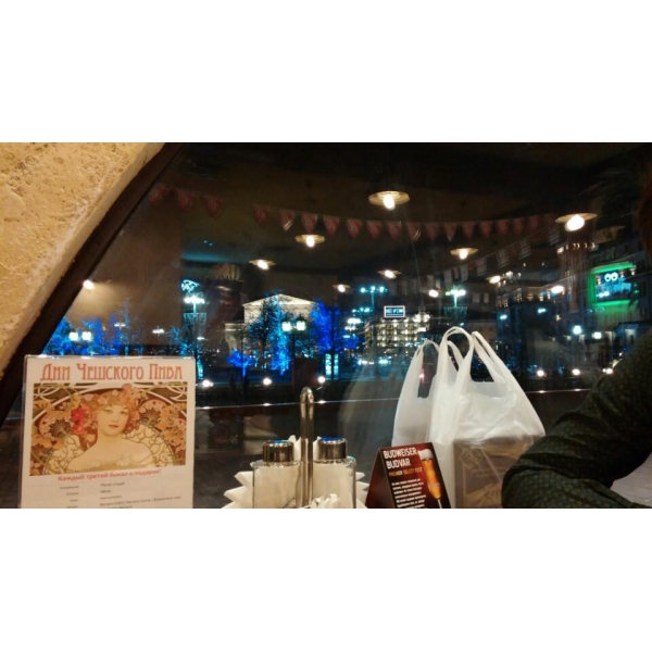 Ресторанный сервис бронирования столиков menu-rest.com - Интерьер ресторана "БУРГОМИСТР"