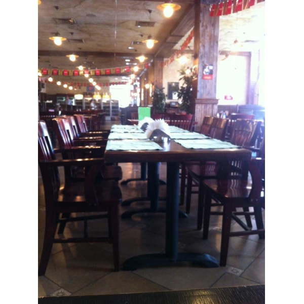 Ресторанный сервис бронирования столиков menu-rest.com - Интерьер ресторана "БУРГОМИСТР"