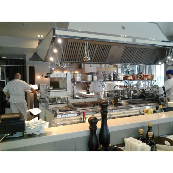 Ресторанный сервис бронирования столиков menu-rest.com - Интерьер ресторана "Probka на Цветном"