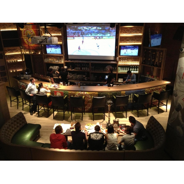 Ресторанный сервис бронирования столиков menu-rest.com - Интерьер ресторана "Брудер"