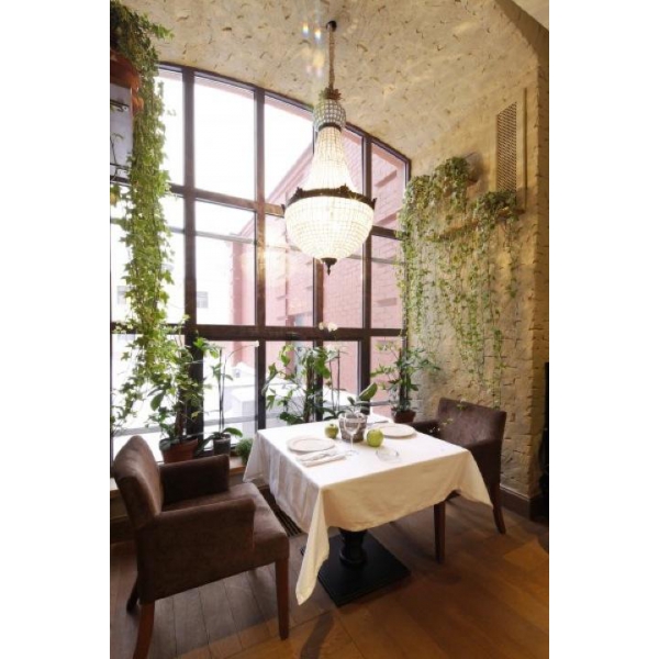 Ресторанный сервис бронирования столиков menu-rest.com - Интерьер ресторана "The сад"