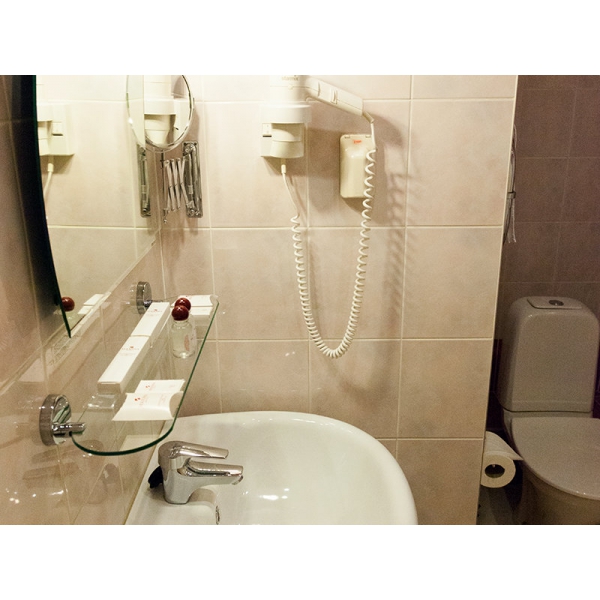 Ресторанный сервис бронирования столиков menu-rest.com - Интерьер ресторана "Максима Хотелс"