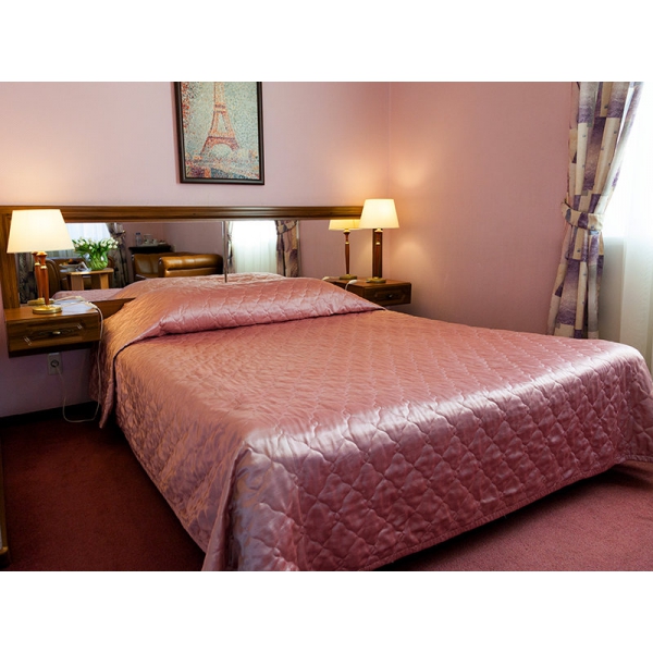 Ресторанный сервис бронирования столиков menu-rest.com - Интерьер ресторана "Максима Хотелс"