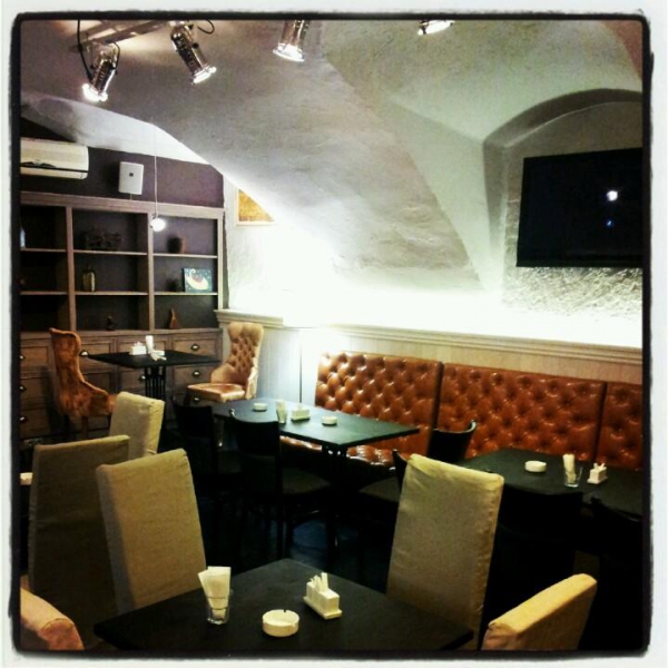 Ресторанный сервис бронирования столиков menu-rest.com - Интерьер ресторана "Вермель"