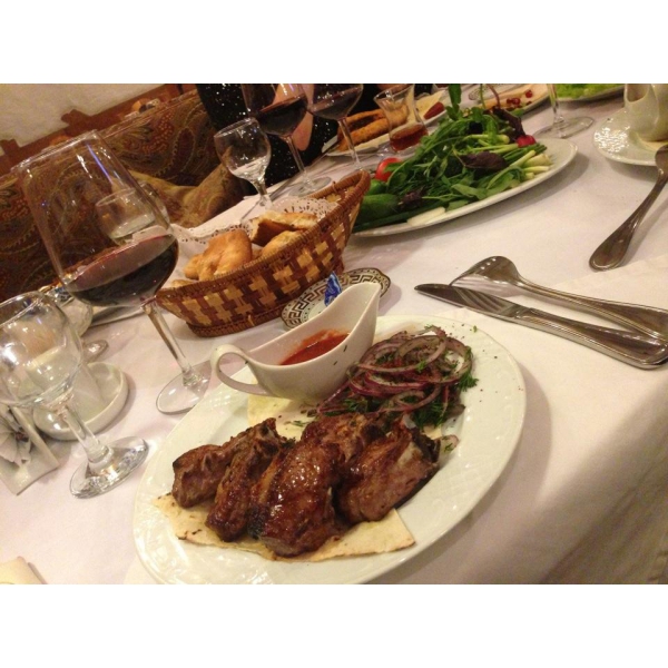 Ресторанный сервис бронирования столиков menu-rest.com - Интерьер ресторана "Бакинский бульвар"