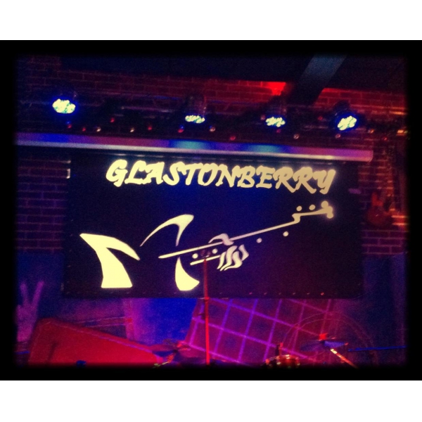 Ресторанный сервис бронирования столиков menu-rest.com - Интерьер ресторана "Glastonberry pub"