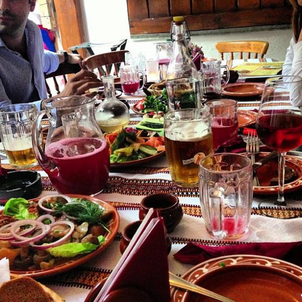 Ресторанный сервис бронирования столиков menu-rest.com - Интерьер ресторана "Тарас Бульба"