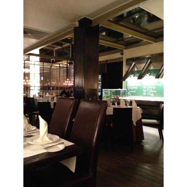 Ресторанный сервис бронирования столиков menu-rest.com - Интерьер ресторана "Рыбный Базар"