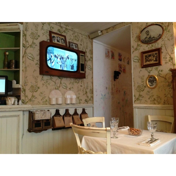 Ресторанный сервис бронирования столиков menu-rest.com - Интерьер ресторана "Мари Vanna"