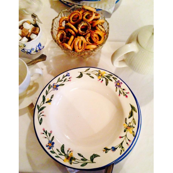 Ресторанный сервис бронирования столиков menu-rest.com - Интерьер ресторана "Мари Vanna"