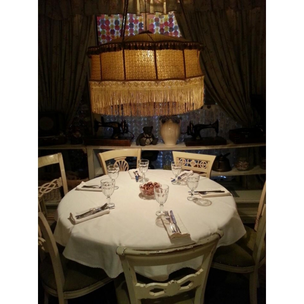 Ресторанный сервис бронирования столиков menu-rest.com - Интерьер ресторана "Мари Vanna"