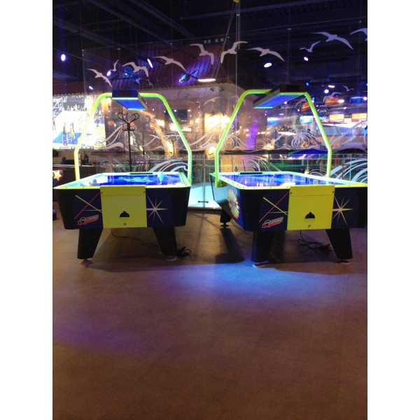 Ресторанный сервис бронирования столиков menu-rest.com - Интерьер ресторана "Космик"