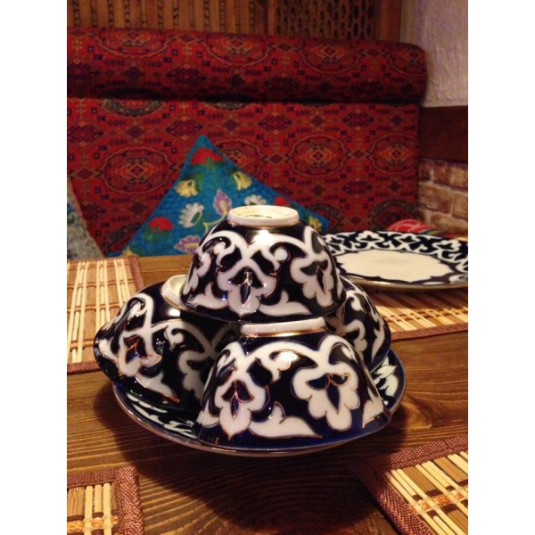 Ресторанный сервис бронирования столиков menu-rest.com - Интерьер ресторана "Павлин-Мавлин"