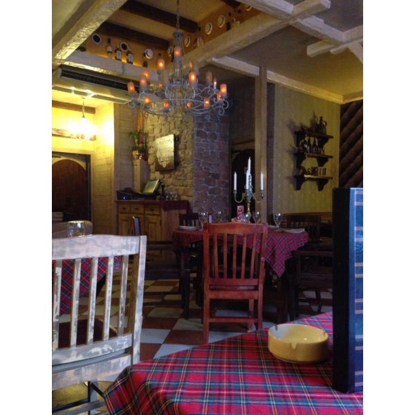 Ресторанный сервис бронирования столиков menu-rest.com - Интерьер ресторана "Шотландская клетка"