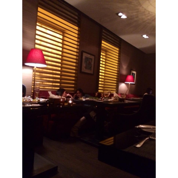 Ресторанный сервис бронирования столиков menu-rest.com - Интерьер ресторана "Vаниль"