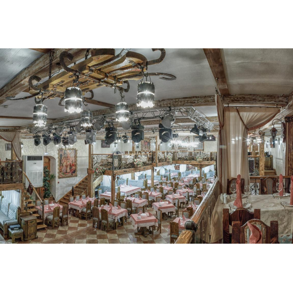 Ресторанный сервис бронирования столиков menu-rest.com - Интерьер ресторана "Бакинский дворик"