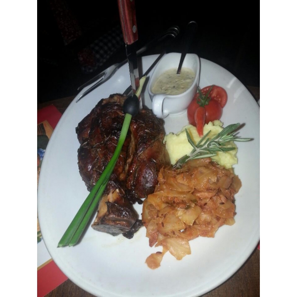 Ресторанный сервис бронирования столиков menu-rest.com - Интерьер ресторана "Будвар"