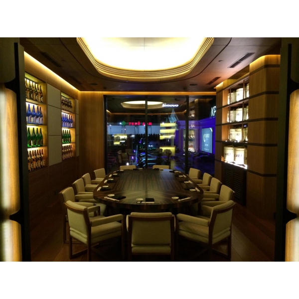 Ресторанный сервис бронирования столиков menu-rest.com - Интерьер ресторана "Nobu-Moscow"