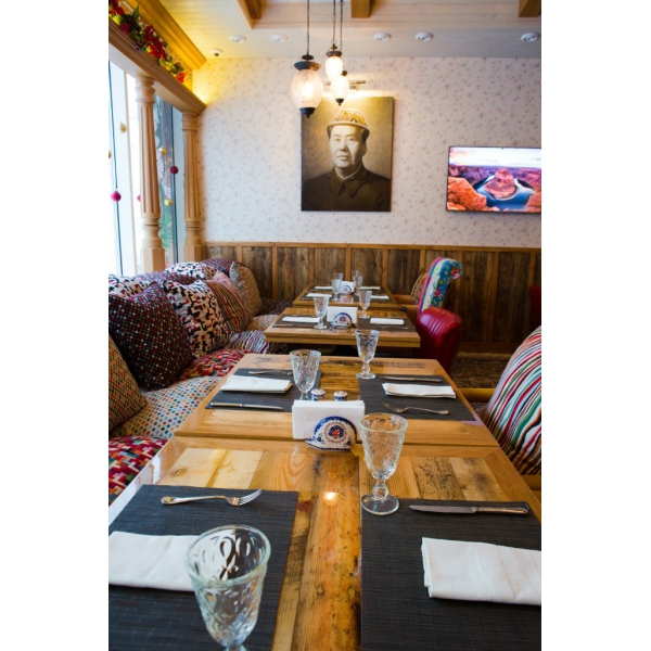 Ресторанный сервис бронирования столиков menu-rest.com - Интерьер ресторана "Eshak"