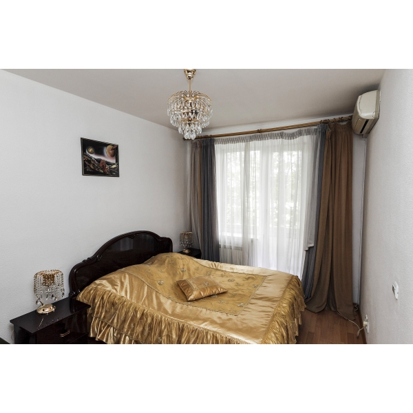 Ресторанный сервис бронирования столиков menu-rest.com - Интерьер ресторана "Глобус"