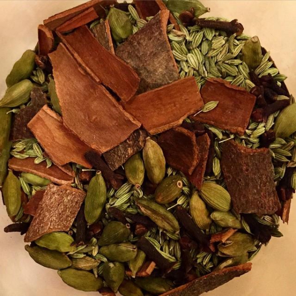 Ресторанный сервис бронирования столиков menu-rest.com - Интерьер ресторана "Tajj Mahal"