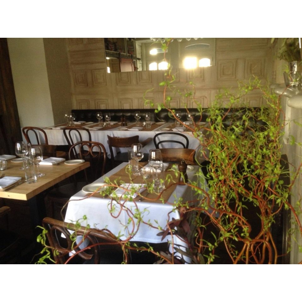 Ресторанный сервис бронирования столиков menu-rest.com - Интерьер ресторана "Saxon+Parole"