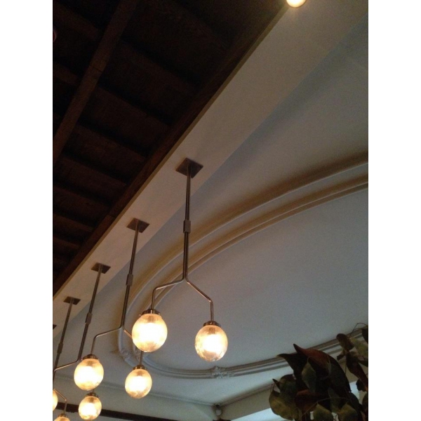 Ресторанный сервис бронирования столиков menu-rest.com - Интерьер ресторана "Saxon+Parole"