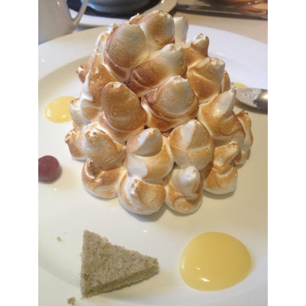 Ресторанный сервис бронирования столиков menu-rest.com - Интерьер ресторана "Saxon+Parole"