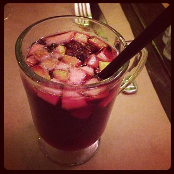 Ресторанный сервис бронирования столиков menu-rest.com - Интерьер ресторана "Простые вещи"