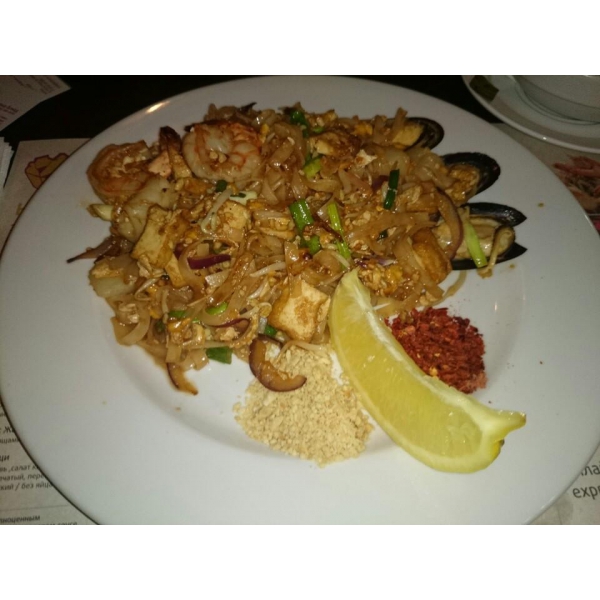 Ресторанный сервис бронирования столиков menu-rest.com - Интерьер ресторана "Тай Тай"