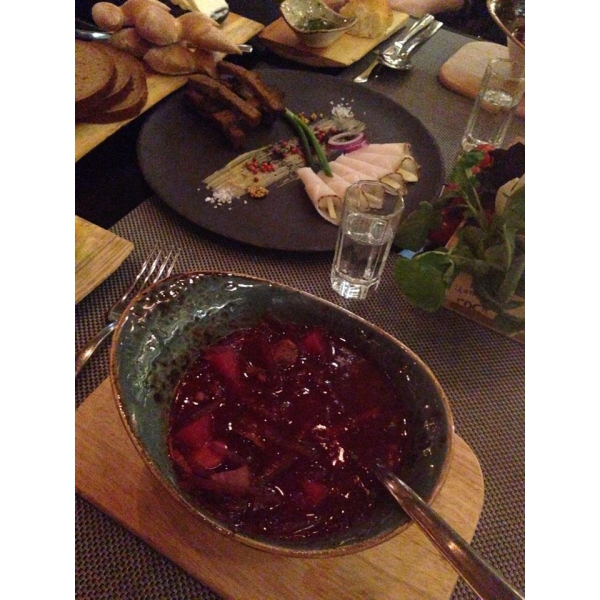 Ресторанный сервис бронирования столиков menu-rest.com - Интерьер ресторана "Шинок"