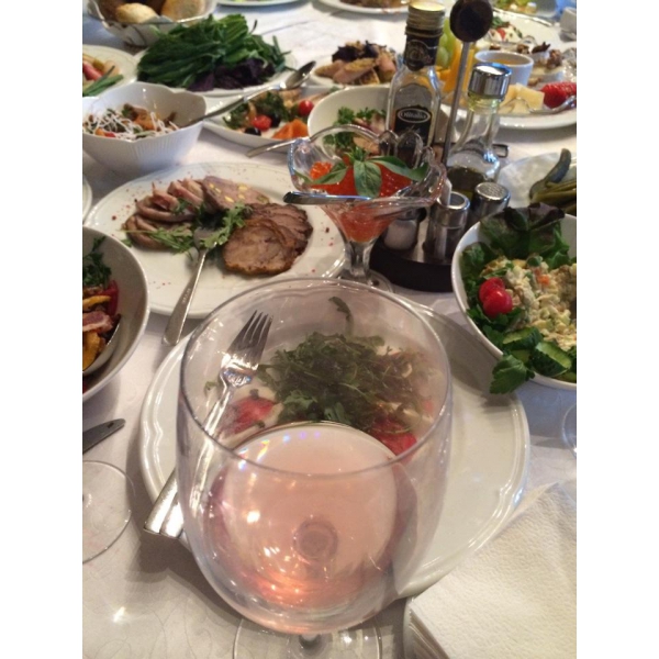 Ресторанный сервис бронирования столиков menu-rest.com - Интерьер ресторана "Времена года"