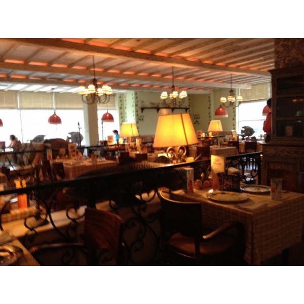 Ресторанный сервис бронирования столиков menu-rest.com - Интерьер ресторана "Бенвенуто"