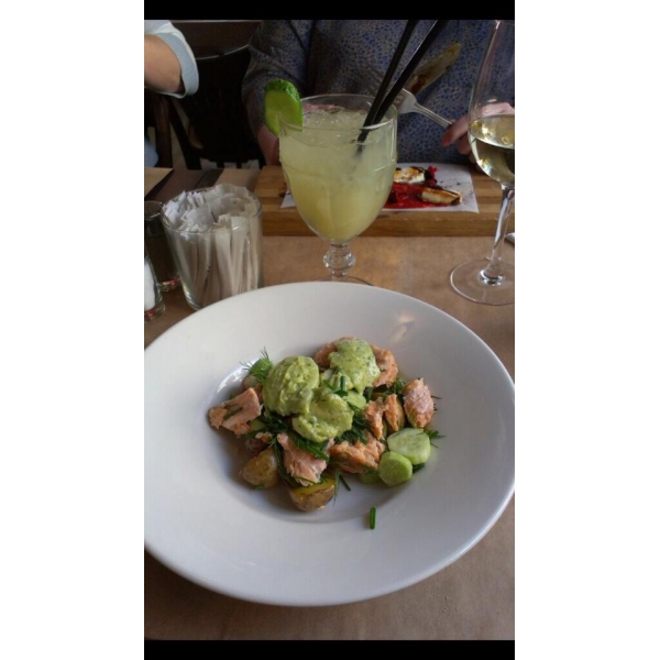 Ресторанный сервис бронирования столиков menu-rest.com - Интерьер ресторана "Простые вещи"