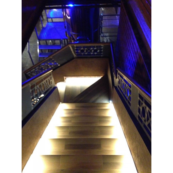 Ресторанный сервис бронирования столиков menu-rest.com - Интерьер ресторана "Ресторан & Гастропаб на Шаболовке"