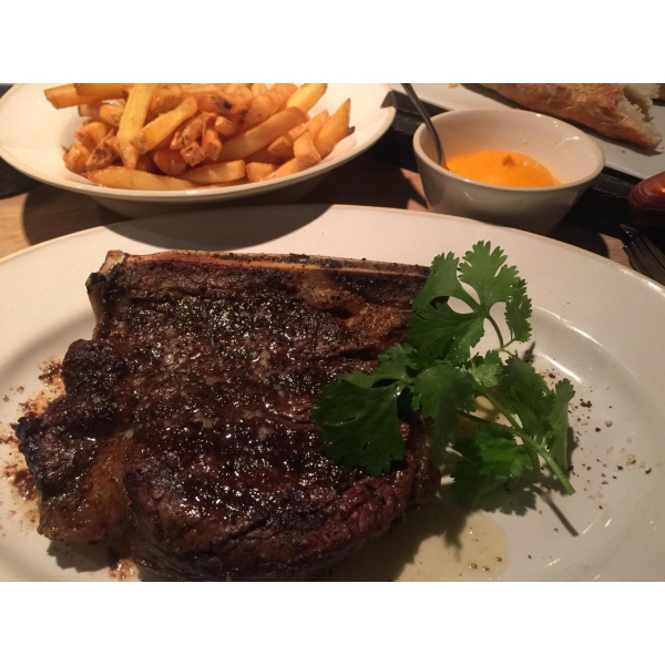 Ресторанный сервис бронирования столиков menu-rest.com - Интерьер ресторана "Рыбы нет"