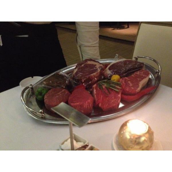 Ресторанный сервис бронирования столиков menu-rest.com - Интерьер ресторана "Chicago Prime"