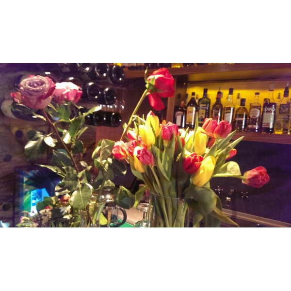 Ресторанный сервис бронирования столиков menu-rest.com - Интерьер ресторана "Огни"