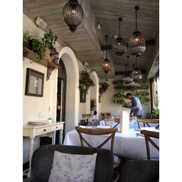 Ресторанный сервис бронирования столиков menu-rest.com - Интерьер ресторана "Эларджи"