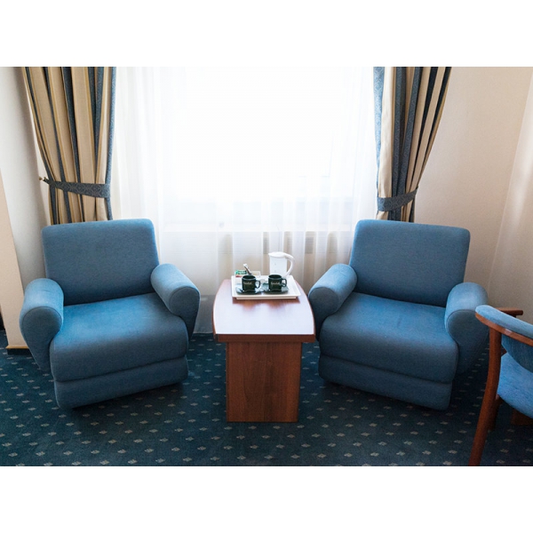 Ресторанный сервис бронирования столиков menu-rest.com - Интерьер ресторана "Максима Хотелс"