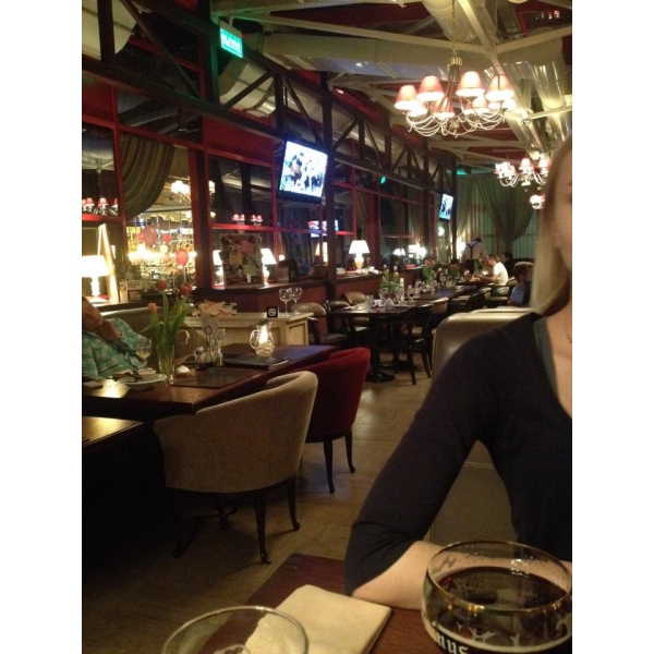 Ресторанный сервис бронирования столиков menu-rest.com - Интерьер ресторана "Ян Примус"