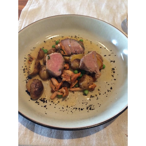 Ресторанный сервис бронирования столиков menu-rest.com - Интерьер ресторана "Selfie"