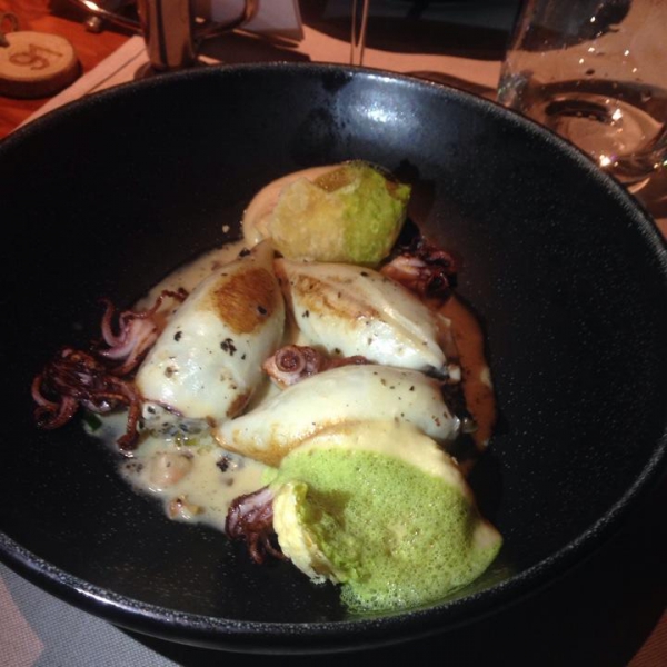 Ресторанный сервис бронирования столиков menu-rest.com - Интерьер ресторана "Selfie"