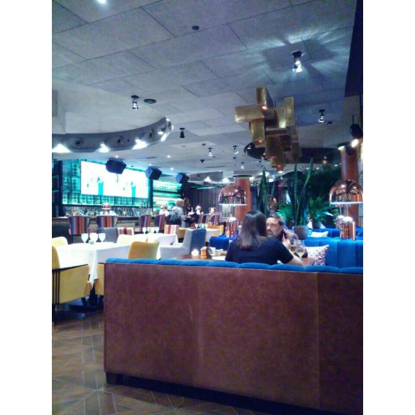 Ресторанный сервис бронирования столиков menu-rest.com - Интерьер ресторана "Латинский Квартал"