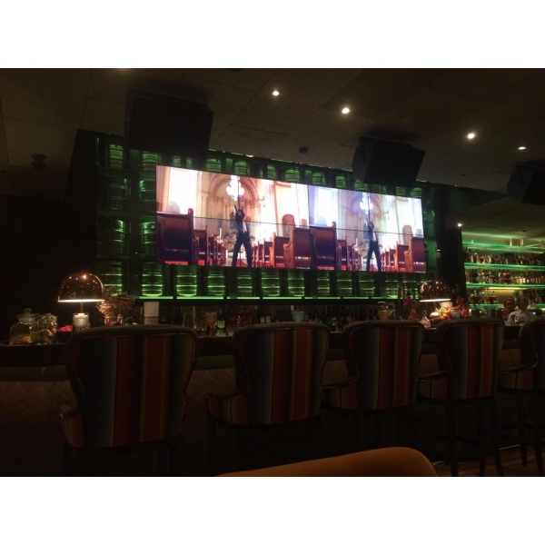 Ресторанный сервис бронирования столиков menu-rest.com - Интерьер ресторана "Латинский Квартал"