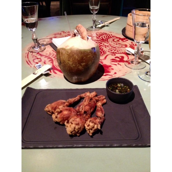 Ресторанный сервис бронирования столиков menu-rest.com - Интерьер ресторана "Брюс Ли"