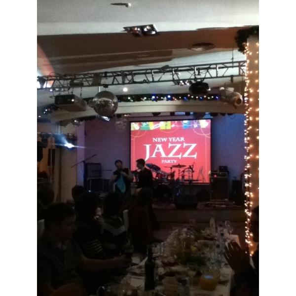 Ресторанный сервис бронирования столиков menu-rest.com - Интерьер ресторана "Кино"