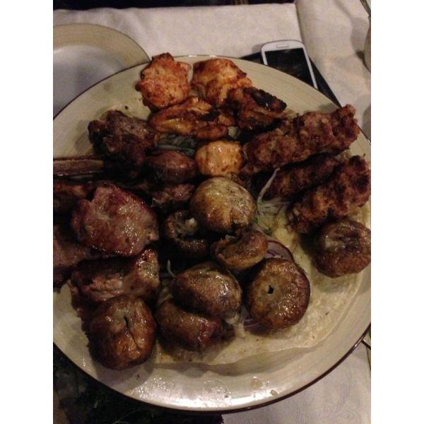 Ресторанный сервис бронирования столиков menu-rest.com - Интерьер ресторана "Азербайджан"